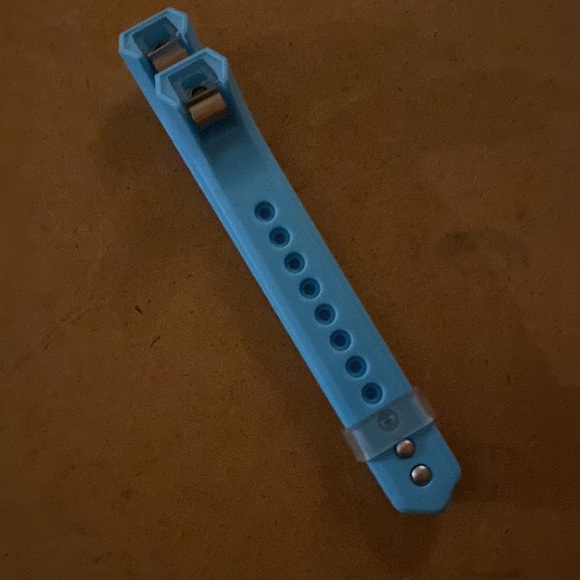 Fitbit Replacement Straps - Picture 4 of 5